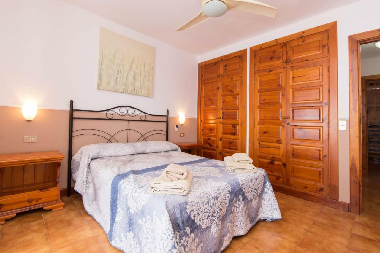 Beachfront Apartment Arona  Kültér fotó